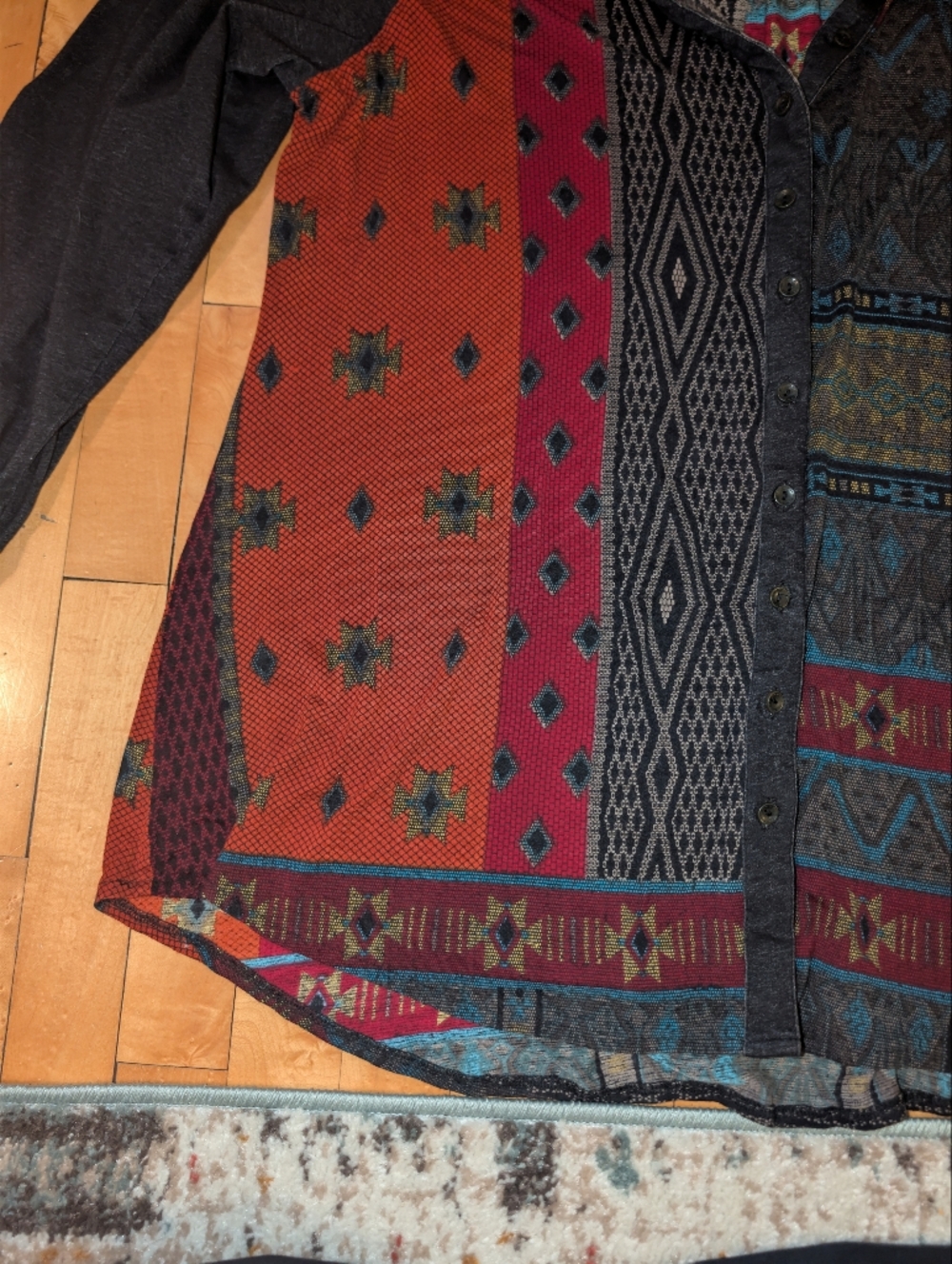 Parsley & Sage Red and Black Patterned Button-Down Shirt Hippy Relaxed Light